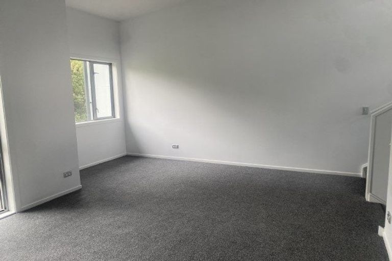 Photo of property in 2/114 Mitchell Street, Brooklyn, Wellington, 6021