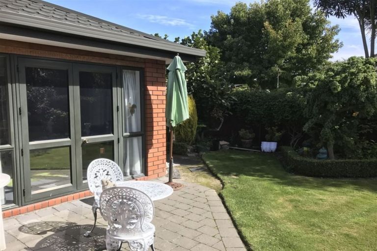 Photo of property in 15 Richards Avenue, Papanui, Christchurch, 8053