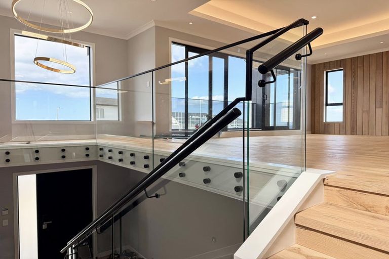 Photo of property in 49 Kumukumu Road, Long Bay, Auckland, 0630
