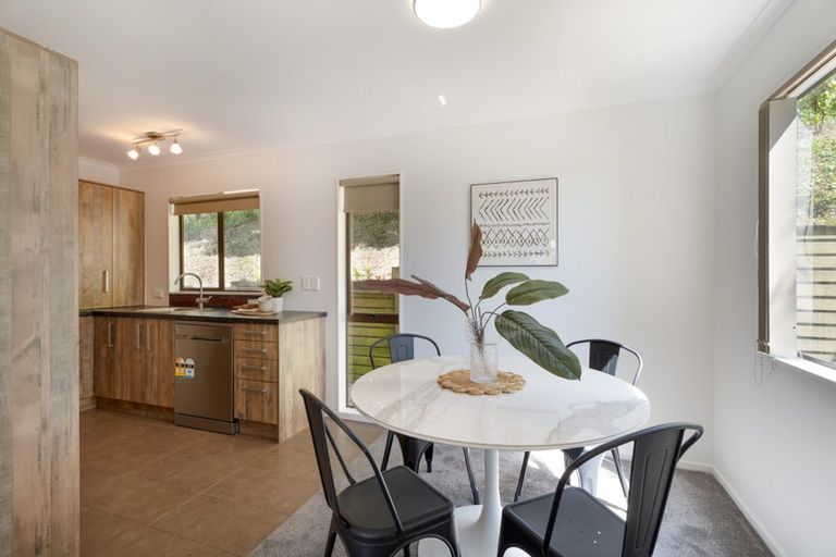 Photo of property in 36 Cambrian Street, Churton Park, Wellington, 6037