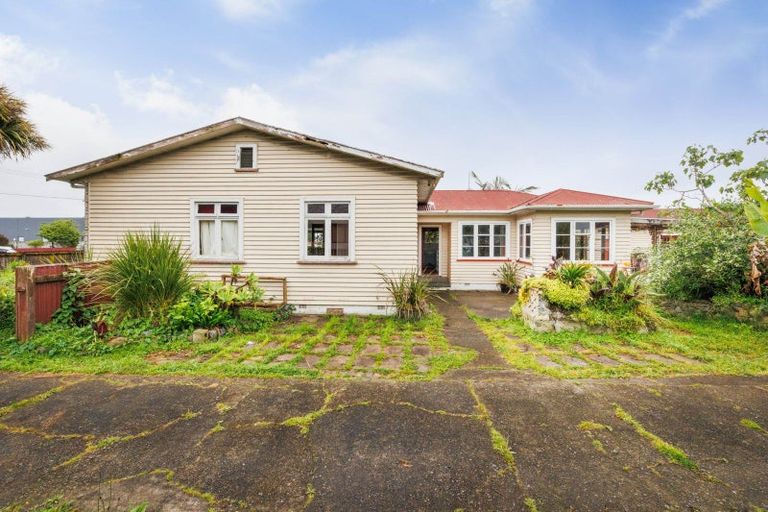 Photo of property in 9 Liverpool Street, Levin, 5510