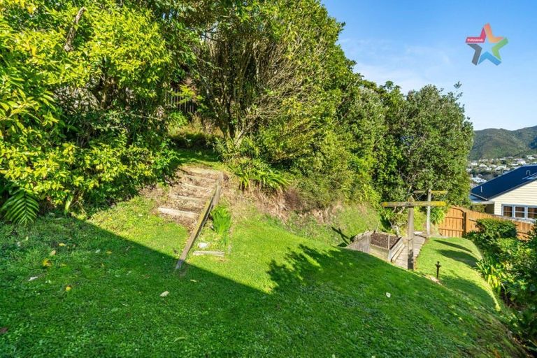 Photo of property in 99 Sunshine Avenue, Karori, Wellington, 6012