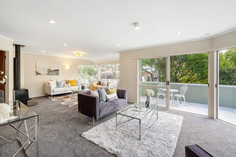 Photo of property in 51b Birkdale Road, Birkdale, Auckland, 0626