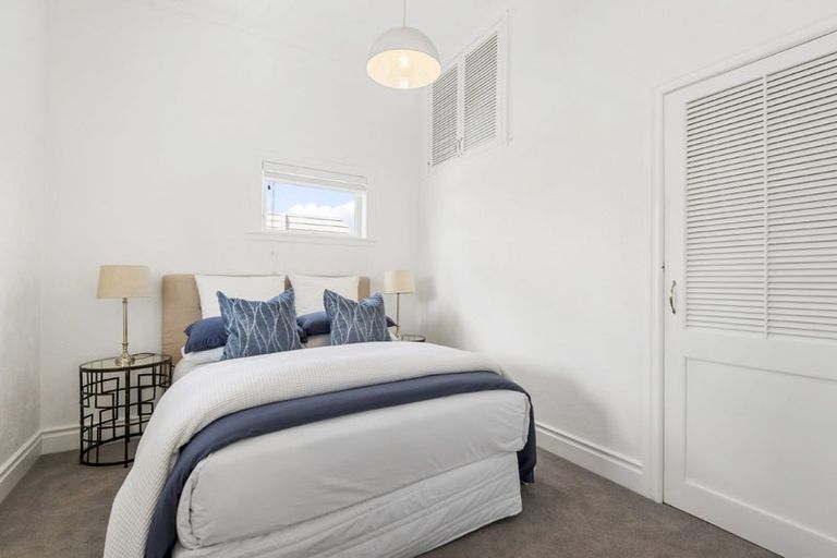Photo of property in 12 Domain Street, Devonport, Auckland, 0624
