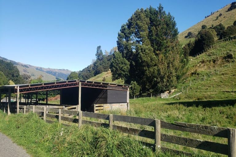 Photo of property in 33 Montgomerys Road, Little River, 7591