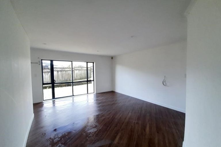 Photo of property in 93 Bushlands Park Drive, Albany, Auckland, 0632