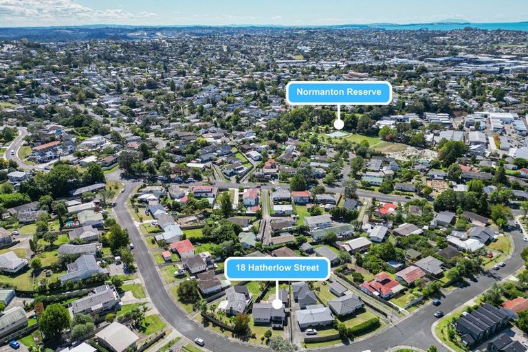 Photo of property in 18 Hatherlow Street, Glenfield, Auckland, 0629