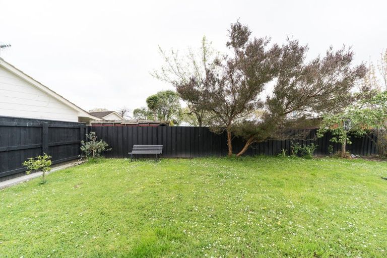 Photo of property in 17 Alexander Street, Awapuni, Palmerston North, 4412