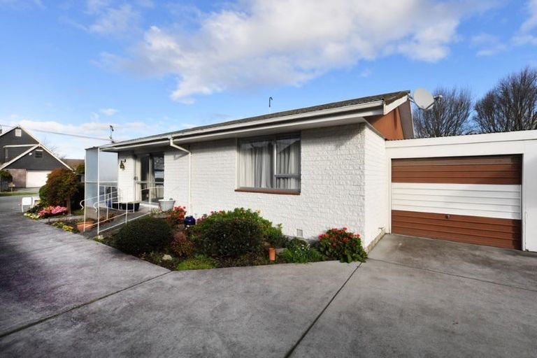 Photo of property in 363 Withells Road, Avonhead, Christchurch, 8042