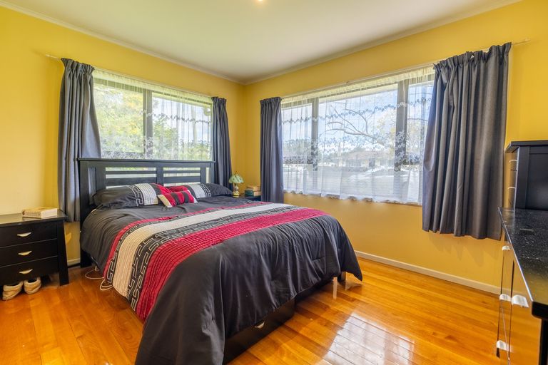 Photo of property in 35 Harwood Crescent, Otara, Auckland, 2023