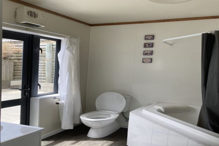 Photo of property in 49 Hindmarsh Street, Johnsonville, Wellington, 6037