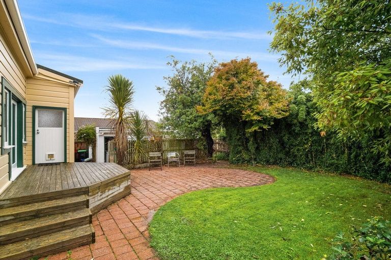 Photo of property in 108 Eglinton Road, Mornington, Dunedin, 9011