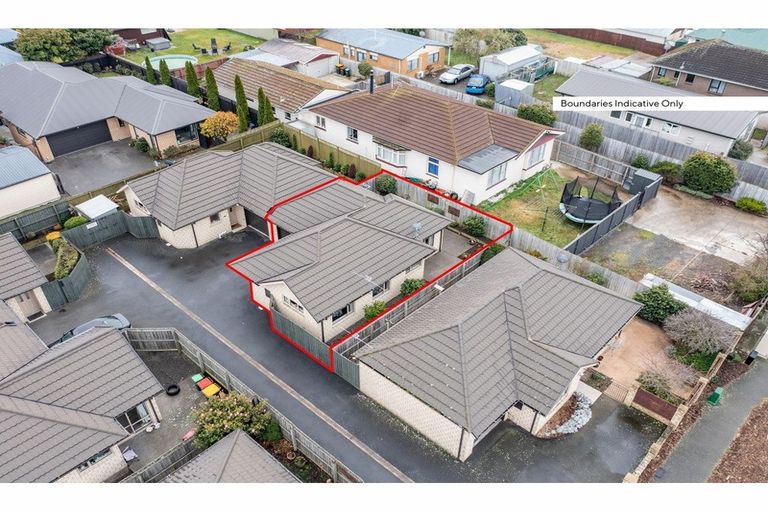 Photo of property in 19a Bassett Street, Burwood, Christchurch, 8083