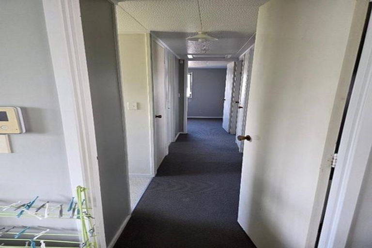 Photo of property in 2/162 Finlayson Avenue, Clendon Park, Auckland, 2103