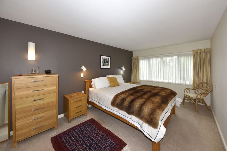 Photo of property in 98 Brookside Terrace, Bryndwr, Christchurch, 8053