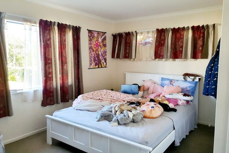 Photo of property in 23 Roy Douglas Place, Favona, Auckland, 2024