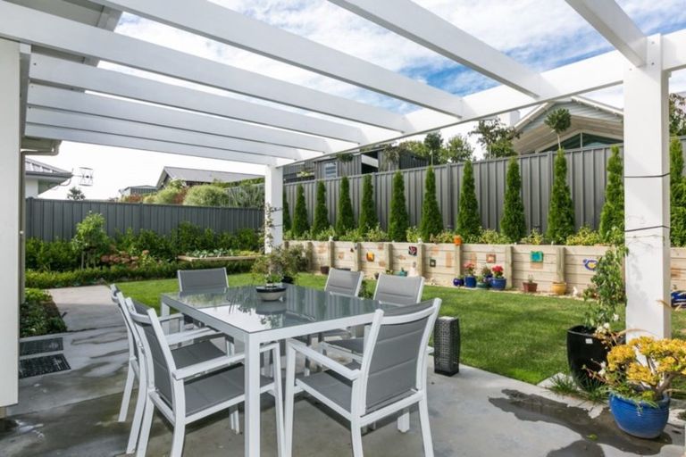 Photo of property in 44 Percy Berry Place, Havelock North, 4130