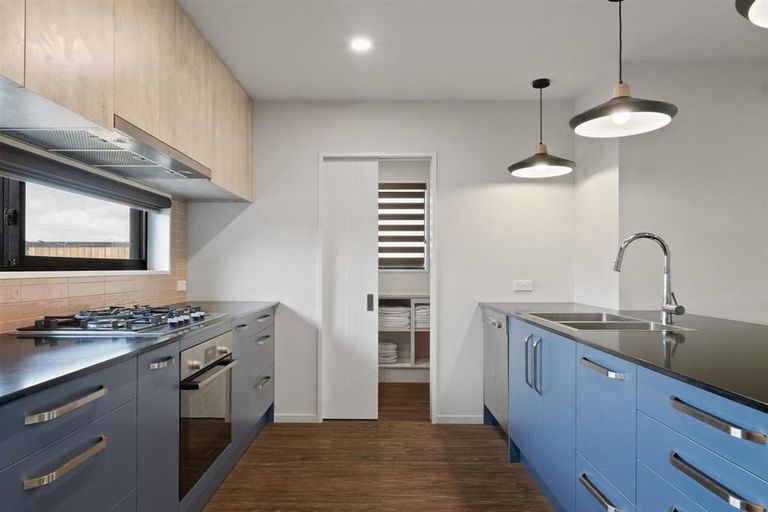 Photo of property in 33 Dalwood Crescent, Rolleston, 7614