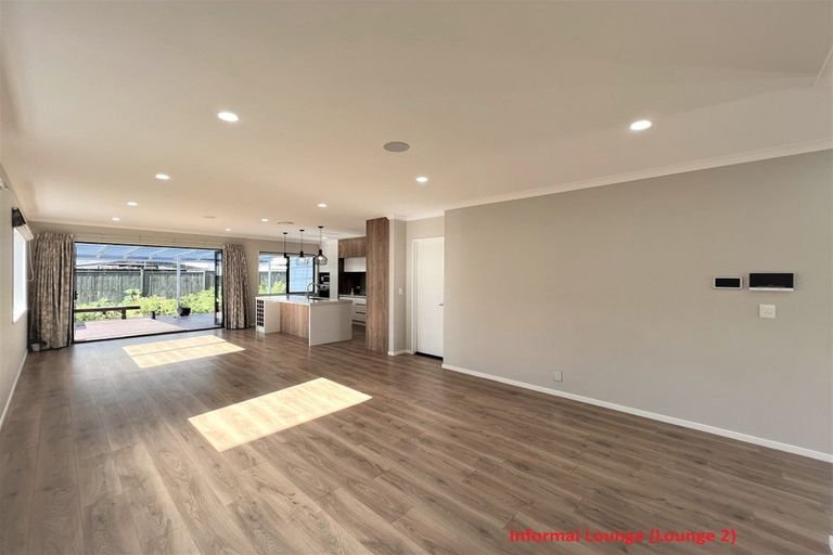 Photo of property in 17 Golden Avenue, Flat Bush, Auckland, 2019