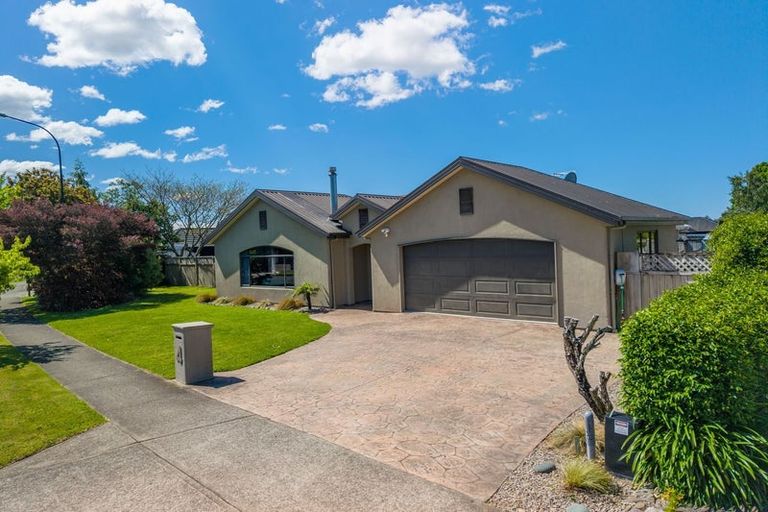 Photo of property in 4 Hollybush Drive, Brightwater, 7022
