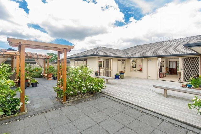 Photo of property in 157 Kilkenny Drive, East Tamaki Heights, Auckland, 2016