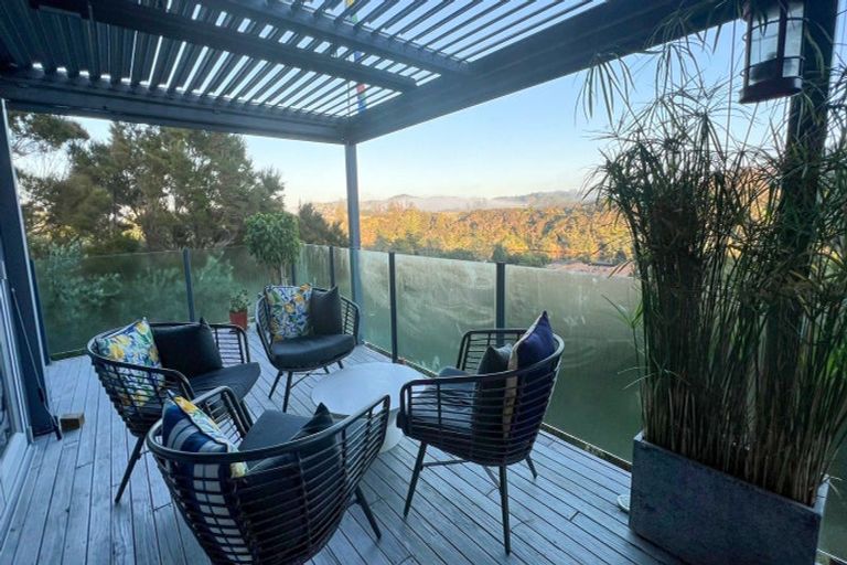 Photo of property in 93a Yorke Road, Haruru, 0204