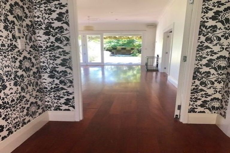 Photo of property in 40 Main Street, Greytown, 5712