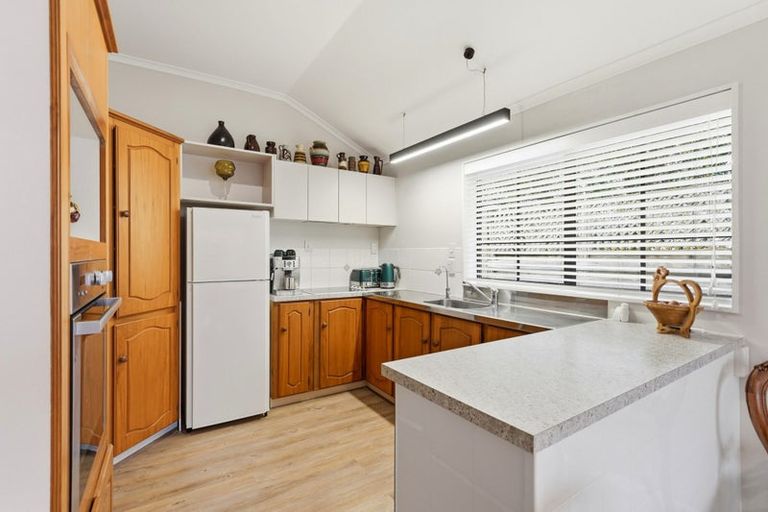 Photo of property in 12a Kent Road, Saint Johns Hill, Whanganui, 4501