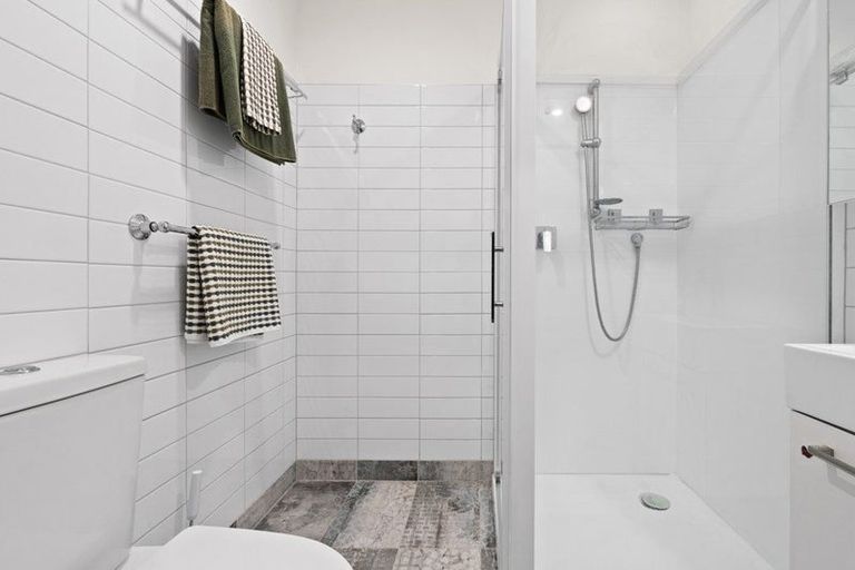 Photo of property in 305/160d Hobsonville Point Road, Hobsonville, Auckland, 0616