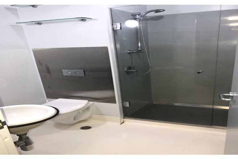 Photo of property in St Pauls Apartments, 101/43u Mulgrave Street, Thorndon, Wellington, 6011
