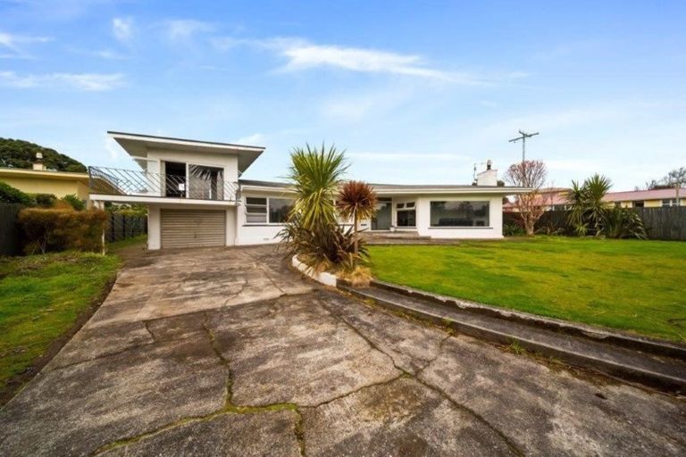 Photo of property in 161 South Road, Hawera, 4610