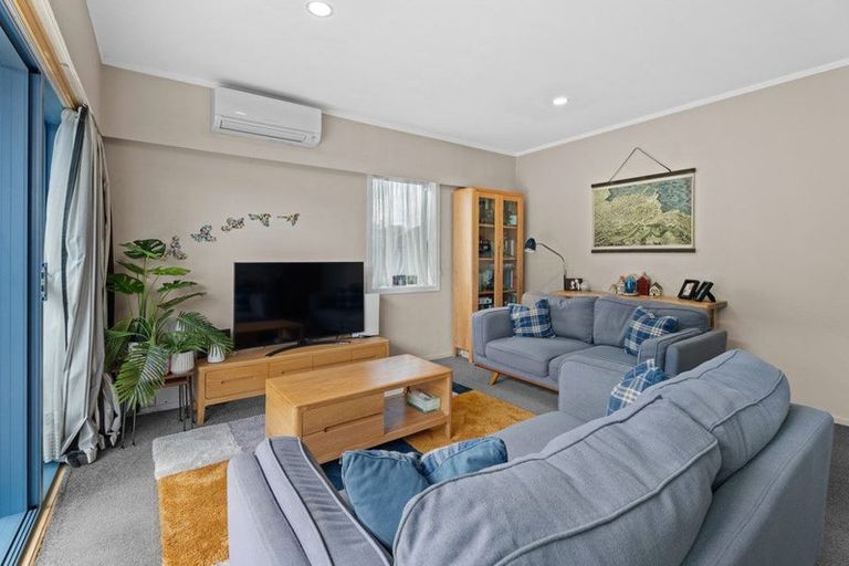 Photo of property in 1/71 Moore Street, Howick, Auckland, 2014