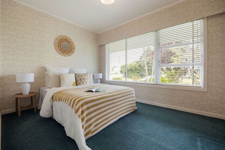 Photo of property in 2 Golden Place, Fairfield, Hamilton, 3214