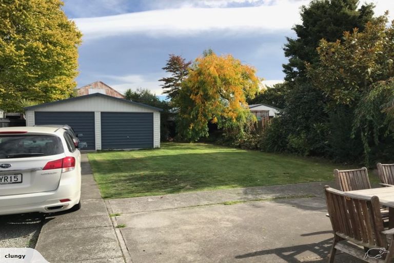 Photo of property in 49 Cleveland Street, Edgeware, Christchurch, 8013