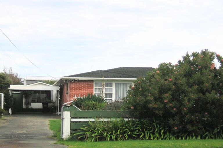Photo of property in 20 Ngapotiki Street, Paraparaumu Beach, Paraparaumu, 5032