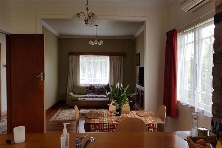 Photo of property in 25 Hammond Road, Taradale, Napier, 4112