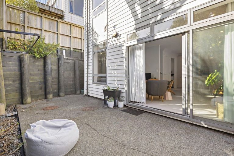 Photo of property in 30u4 Monowai Road, Johnsonville, Wellington, 6037