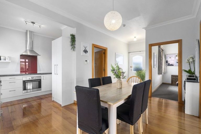 Photo of property in 7 Chelwood Street, Takaro, Palmerston North, 4412