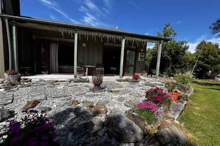 Photo of property in 4667 Haast Highway, Bruce Bay, Haast, 7886