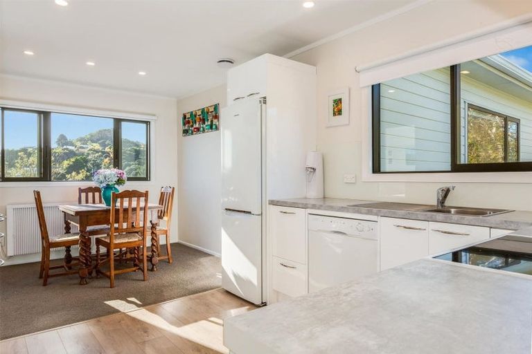 Photo of property in 22 Hicks Close, Whitby, Porirua, 5024