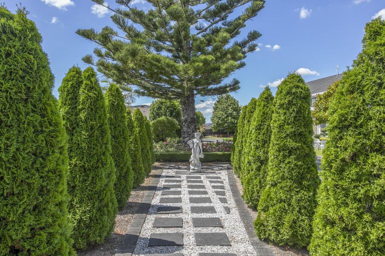 Photo of property in 91 Beatty Road, Pukekohe, 2120