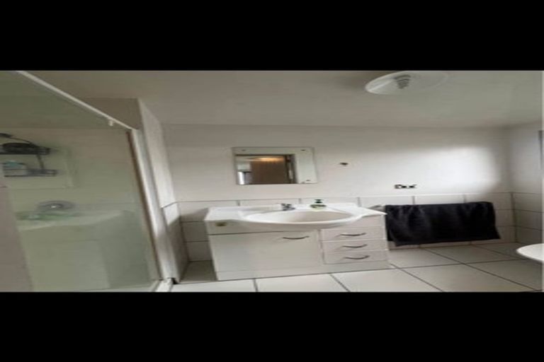 Photo of property in 695 Castle Street North, North Dunedin, Dunedin, 9016