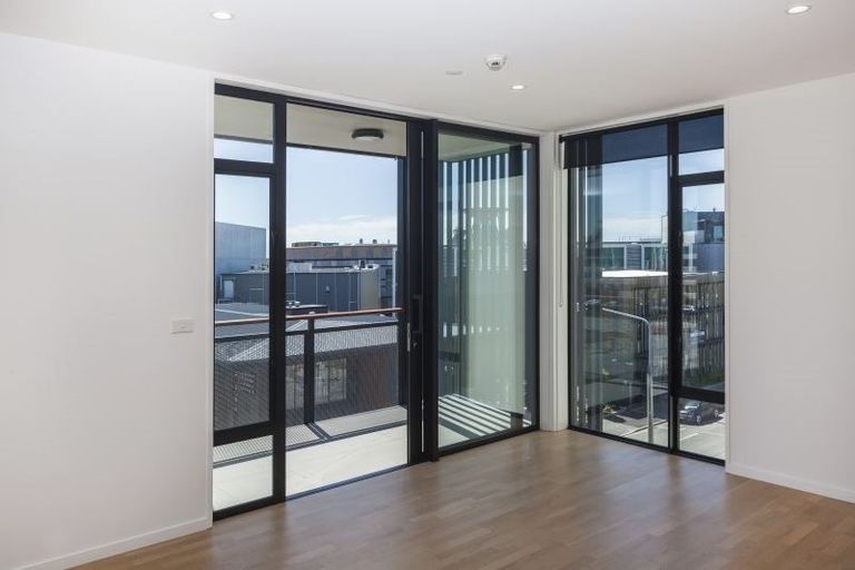 Photo of property in 50 Kilmore Street, Christchurch Central, Christchurch, 8013