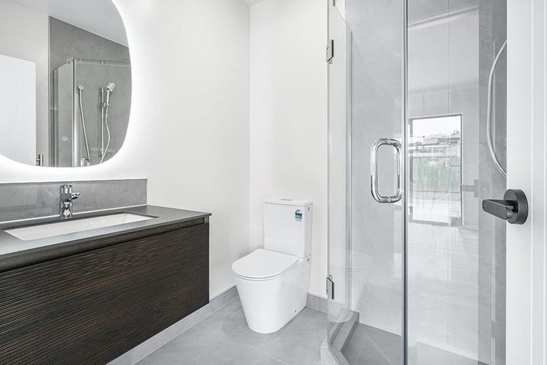 Photo of property in 1/6 Michael Avenue, Dinsdale, Hamilton, 3204