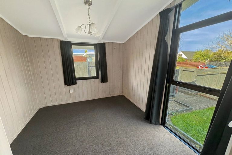 Photo of property in 6 Chadwick Place, Highbury, Palmerston North, 4412