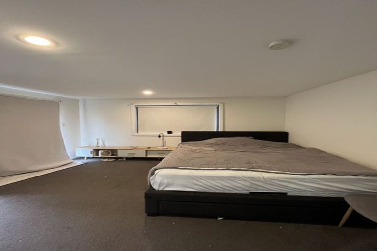 Photo of property in 17 Nortons Road, Avonhead, Christchurch, 8042