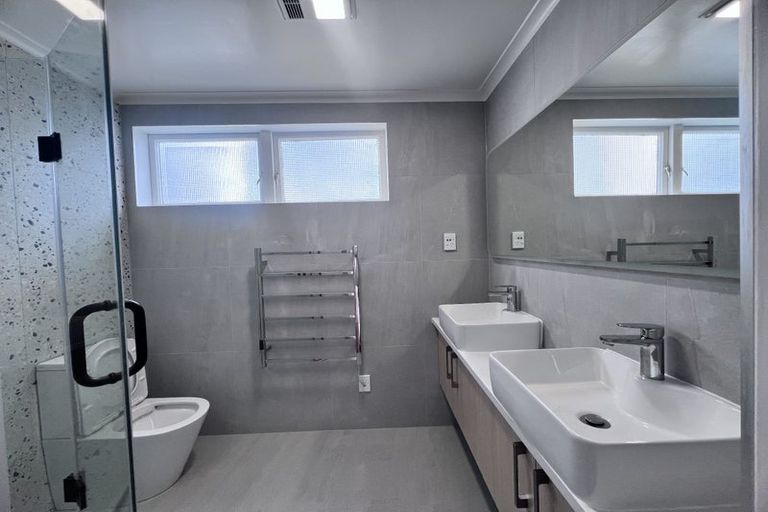 Photo of property in 8 Onepoto Road, Hauraki, Auckland, 0622