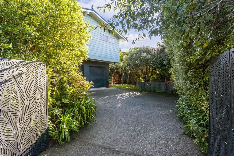 Photo of property in 112 Manly Street, Paraparaumu Beach, Paraparaumu, 5032