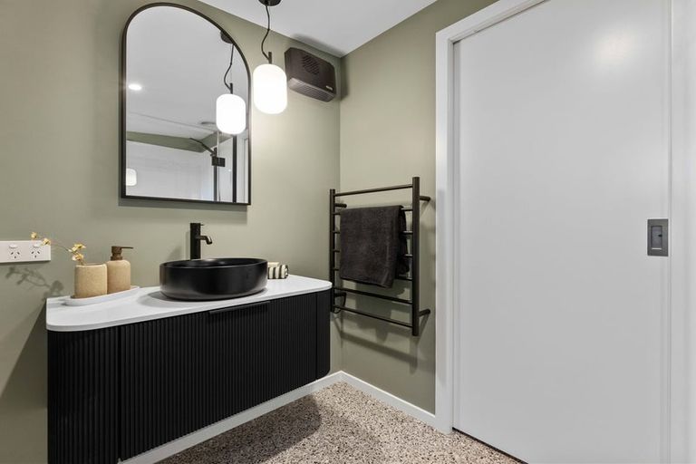 Photo of property in 24 Cooper Street, Mornington, Dunedin, 9011