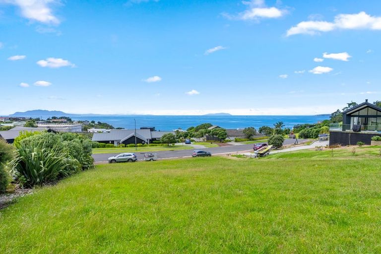 Photo of property in 46 Lax Crescent, Leigh, 0985